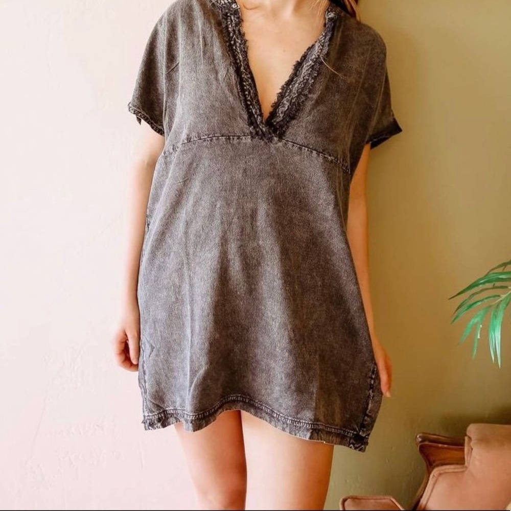 Black acid wash dress size medium